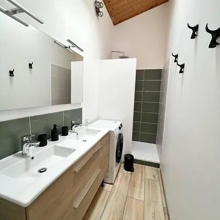 L'evasion - Terrasse Privee * La Rochelle (Charente-Maritime)